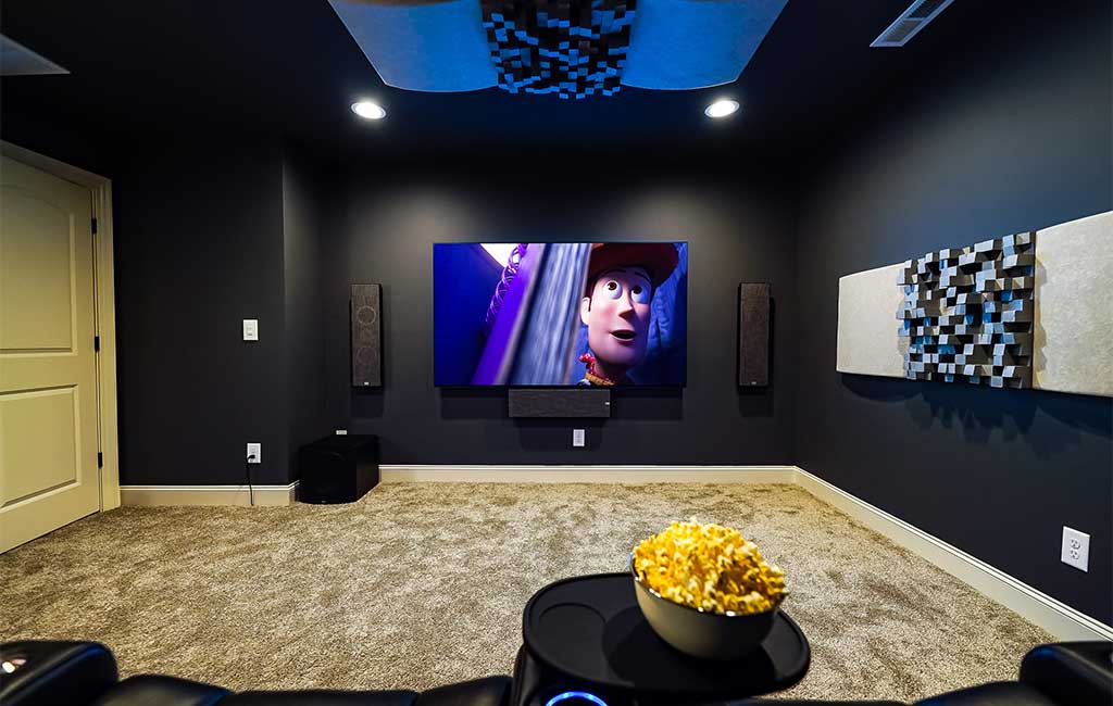 hone theater with vicoustic panels